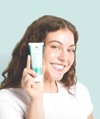 Close-up of DR. Wild TEBODONT toothpaste on toothbrush – natural gum care