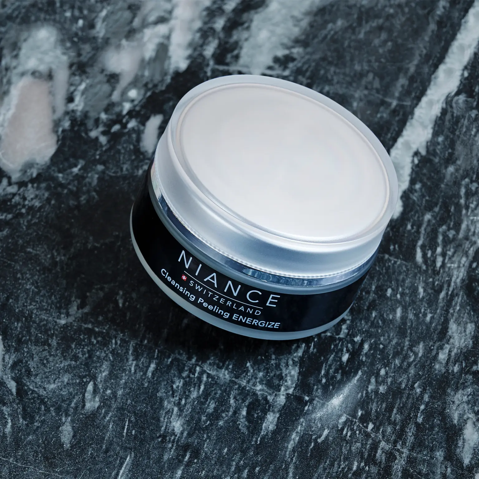 NIANCE Cleansing Peeling ENERGIZE - 50 ML Secondary image