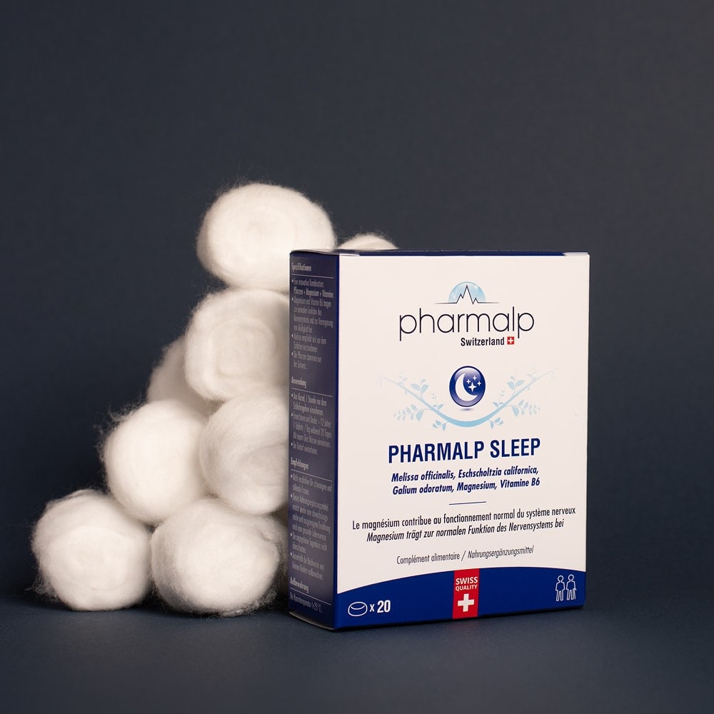 Tablet close-up – Pharmalp SLEEP formula with lemon balm & magnesium