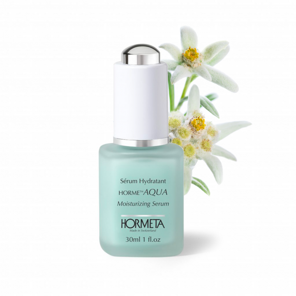 Texture of HormeAQUA Moisturizing Serum – lightweight hydrating formula for dry skin Main image