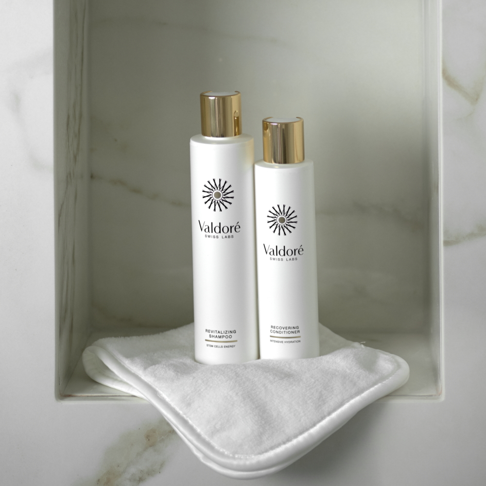 Valdore Recovering Conditioner Available at Beautylion.ch